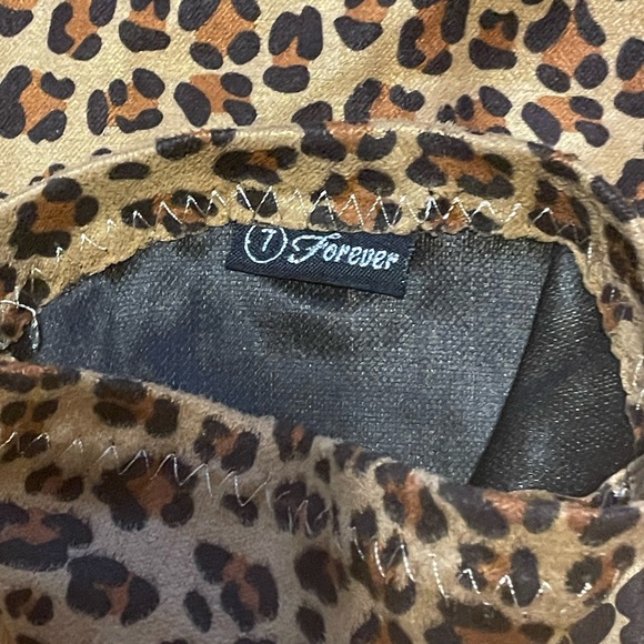 EUC Thigh High Leopard Print Boots - Picture 3 of 5